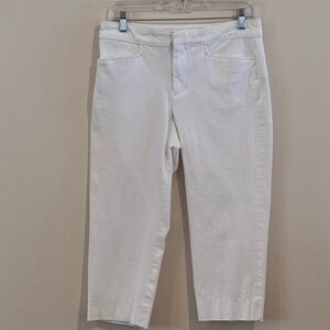 EUC Chaps Women's White SZ 6 Capri Summer Pants Front Pockets